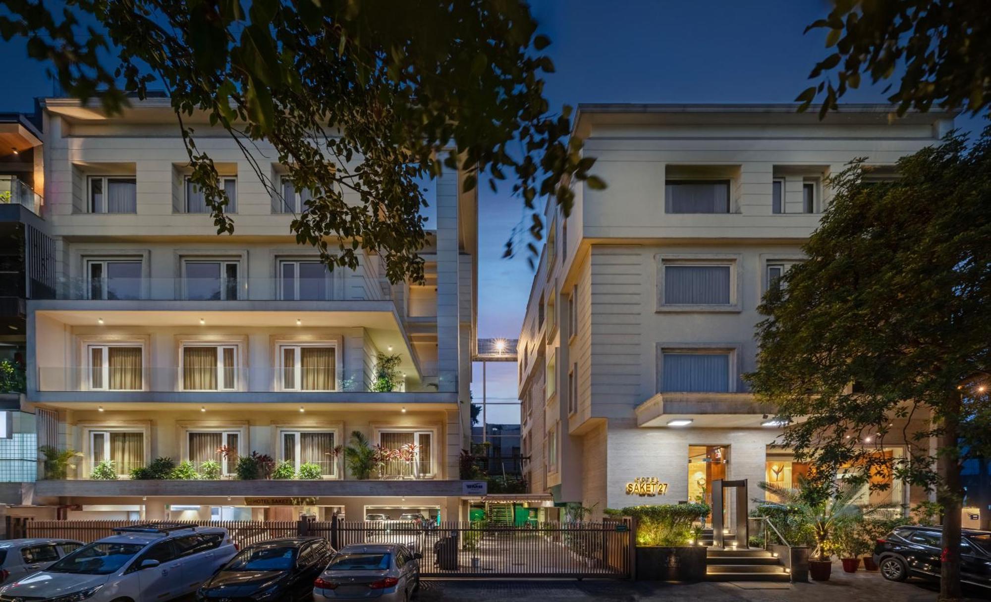 Hotel Saket 27 New Delhi Exterior photo